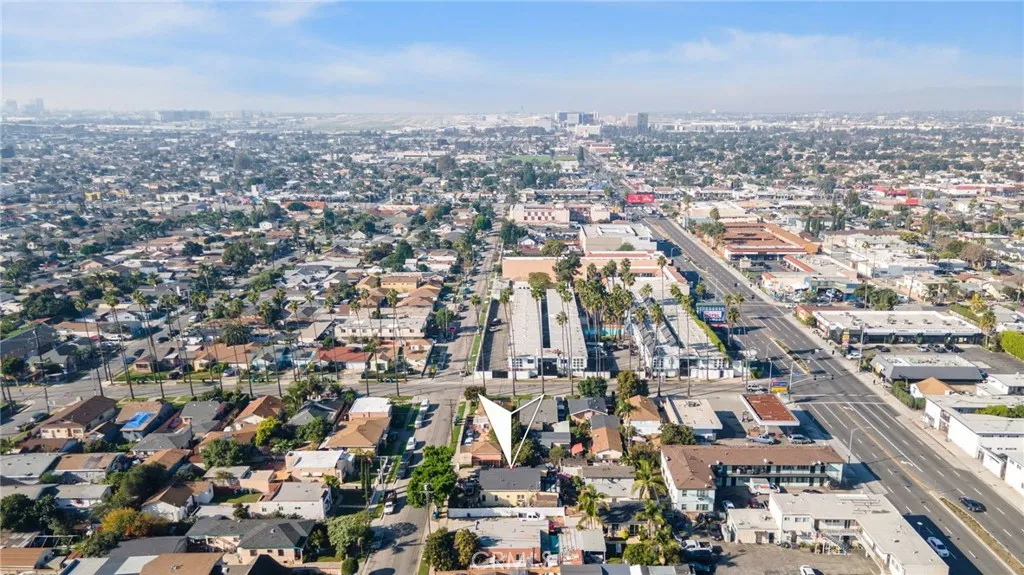 4133 W 101st Street, Inglewood, California 90304 home-pic-33